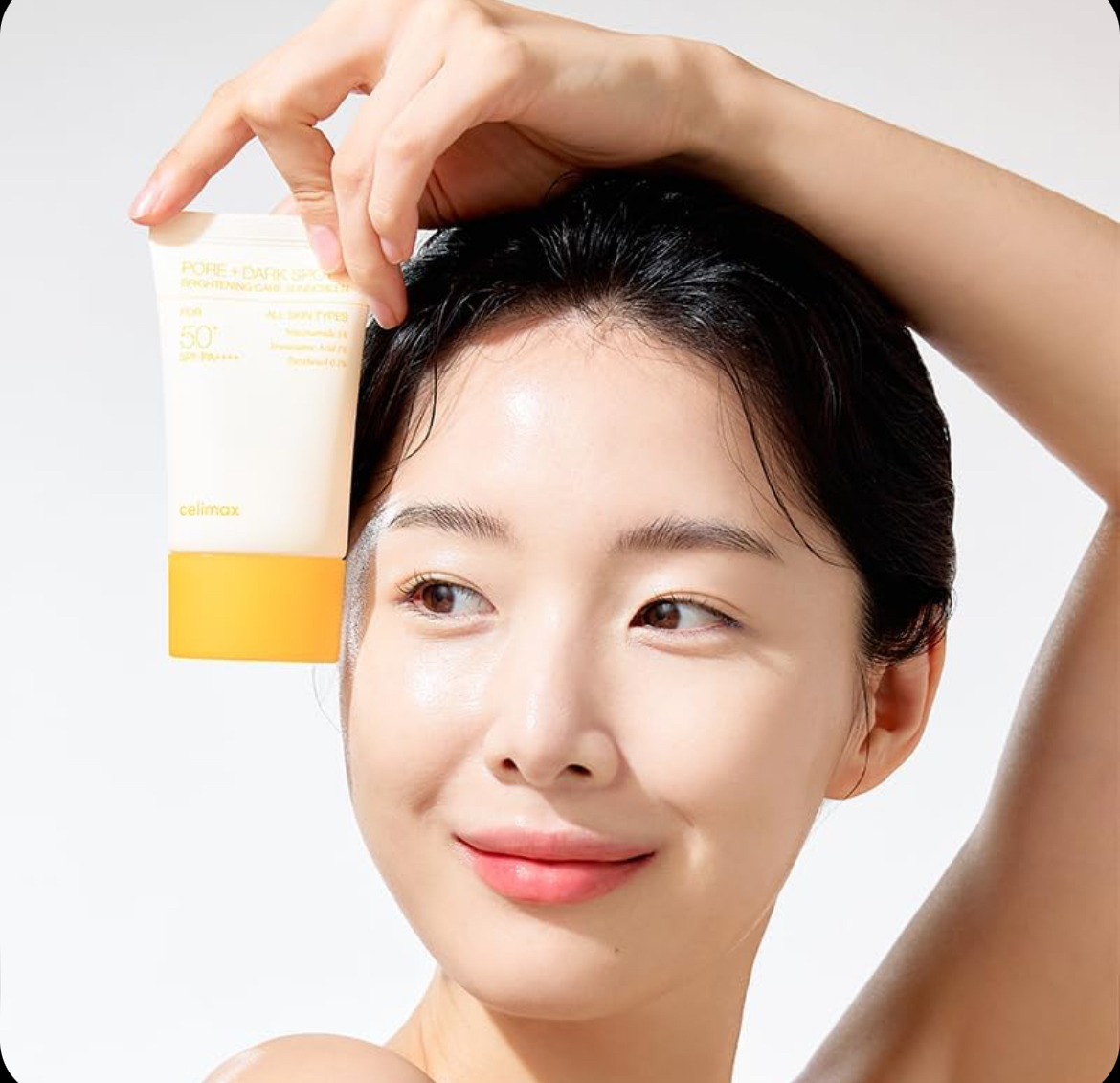 کرم ضد آفتاب روشن‌کننده و ضدلک سلیمکس SPF50+